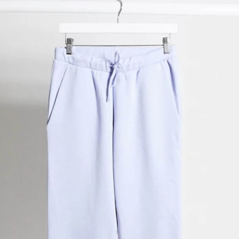 Oversized jogger in dusty blue